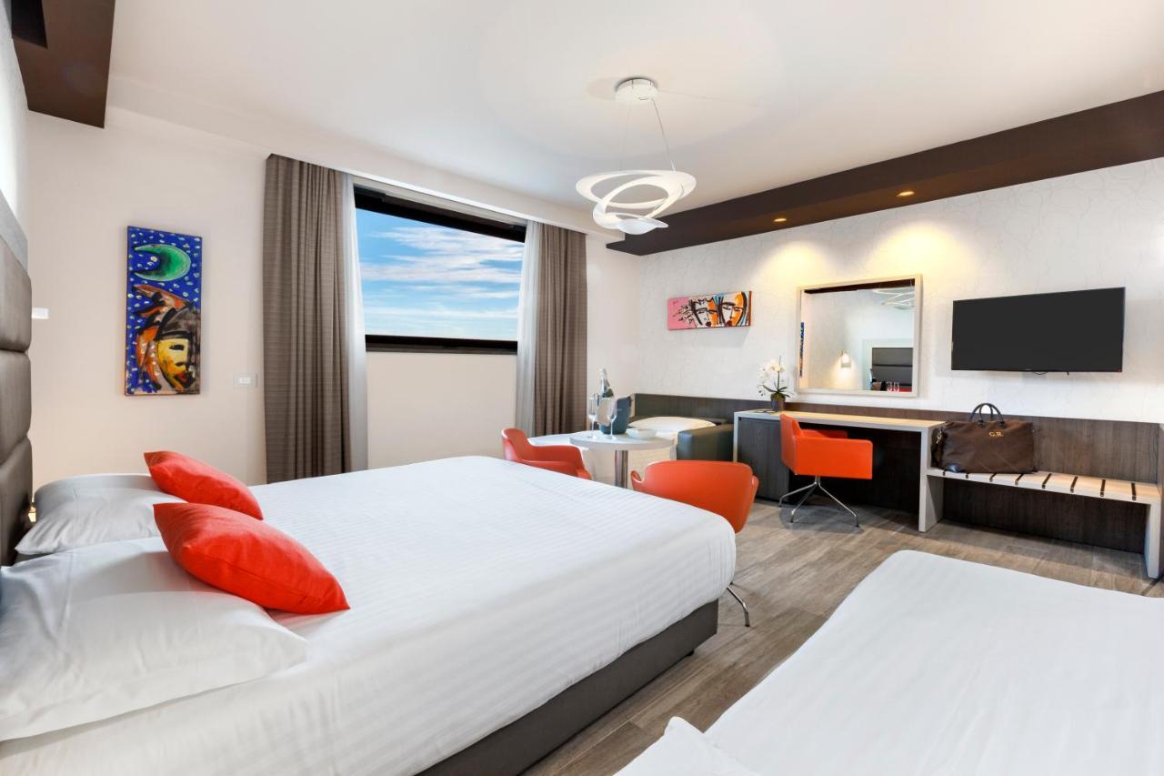 Bhotel Lagonegro Bagian luar foto