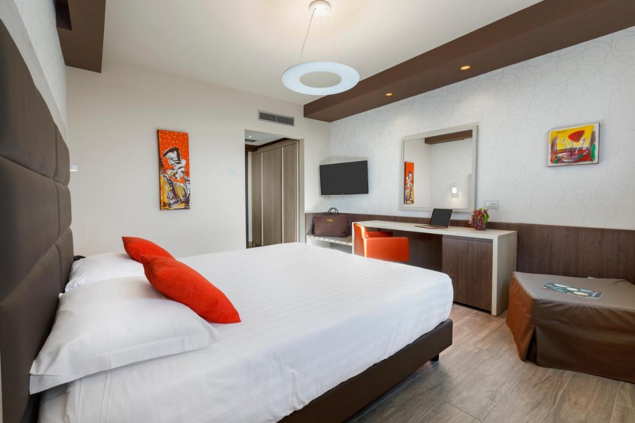 Bhotel Lagonegro Bagian luar foto