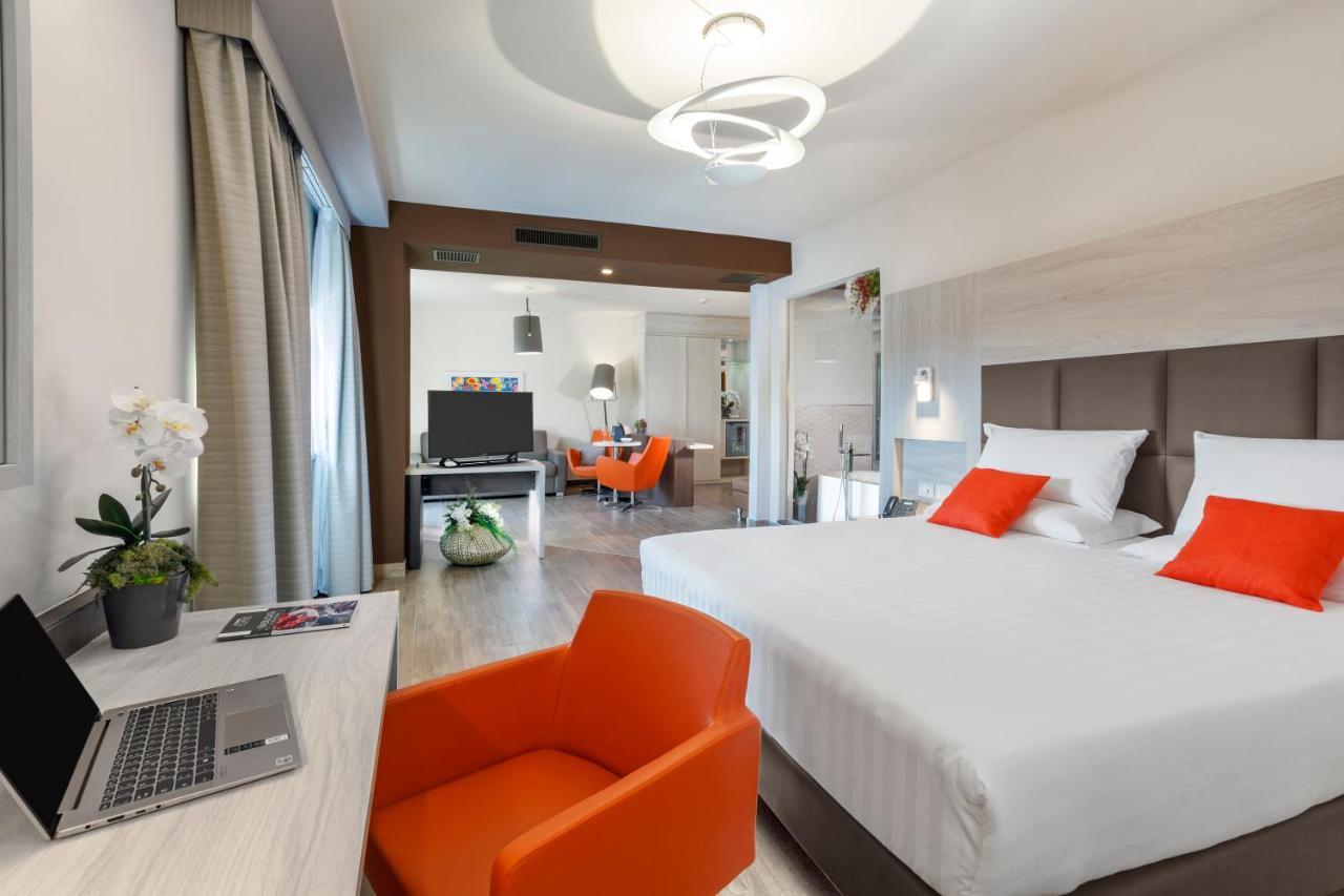 Bhotel Lagonegro Bagian luar foto