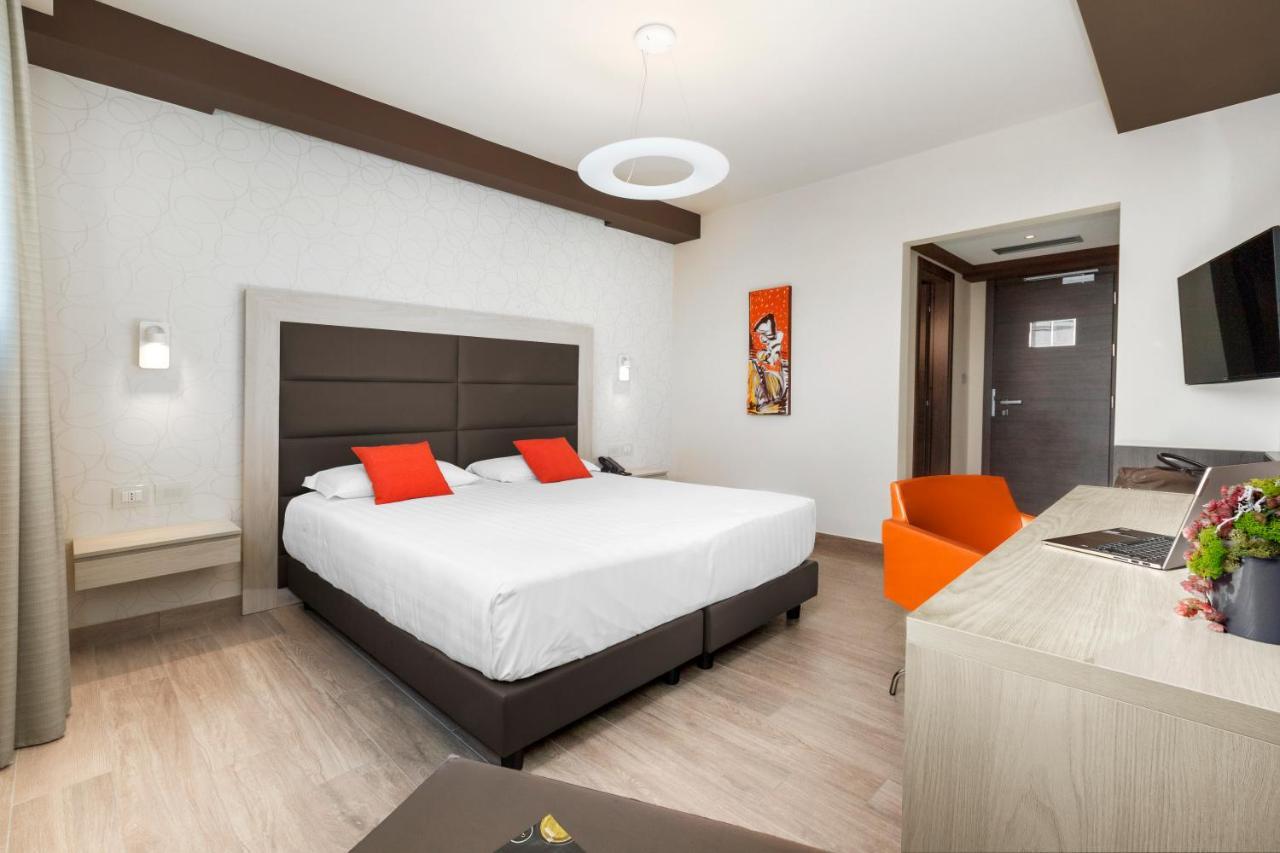 Bhotel Lagonegro Bagian luar foto