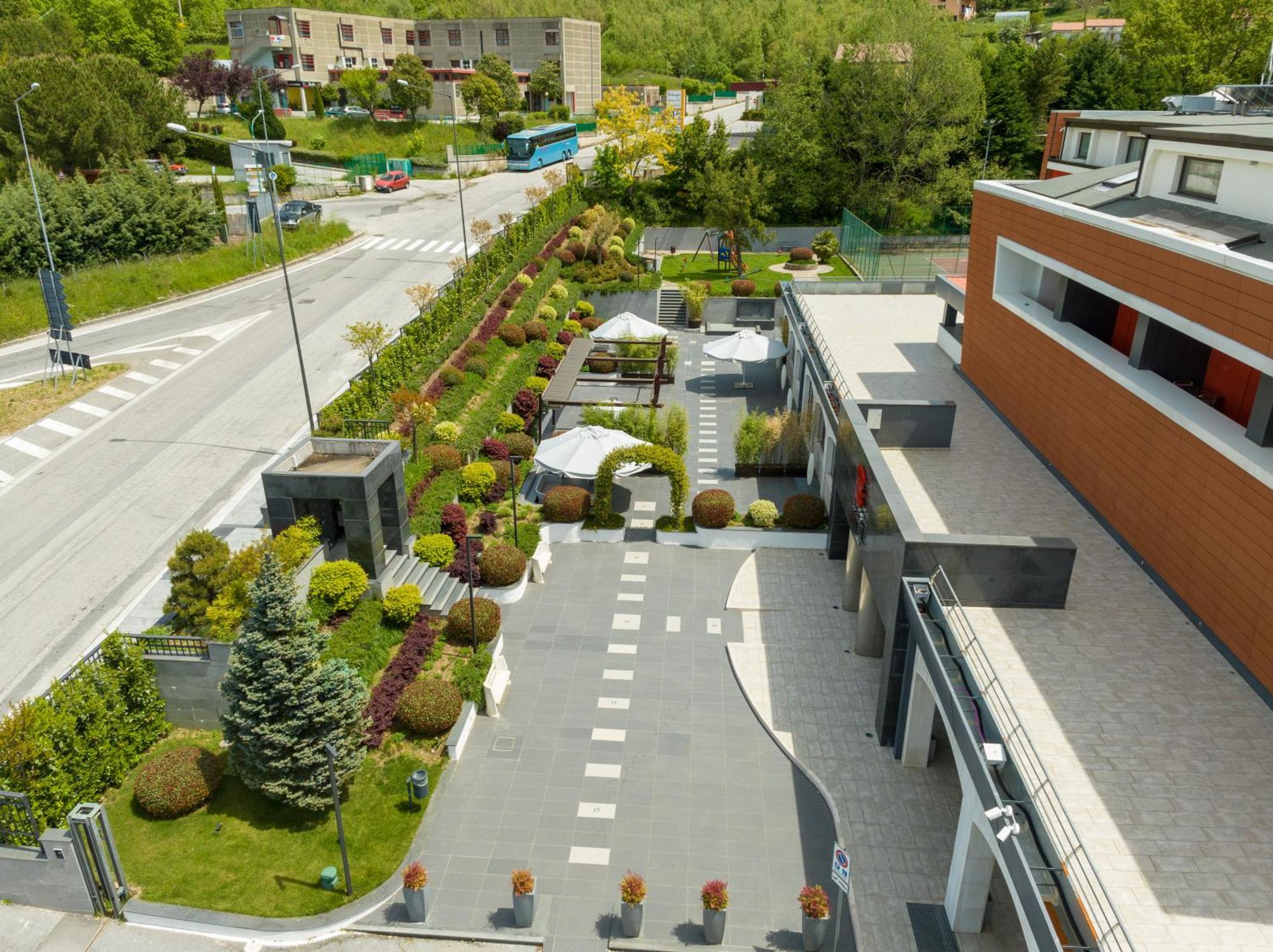 Bhotel Lagonegro Bagian luar foto